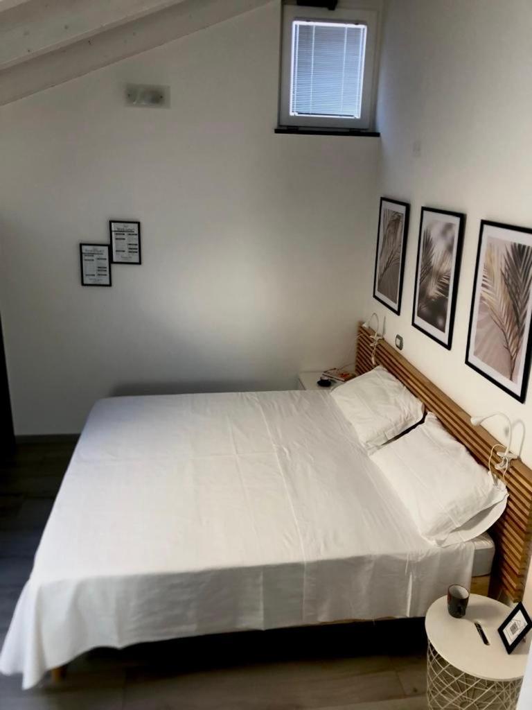 The Sweet Attic Room - De Vivo Realty Meta Di Sorrento Exterior photo